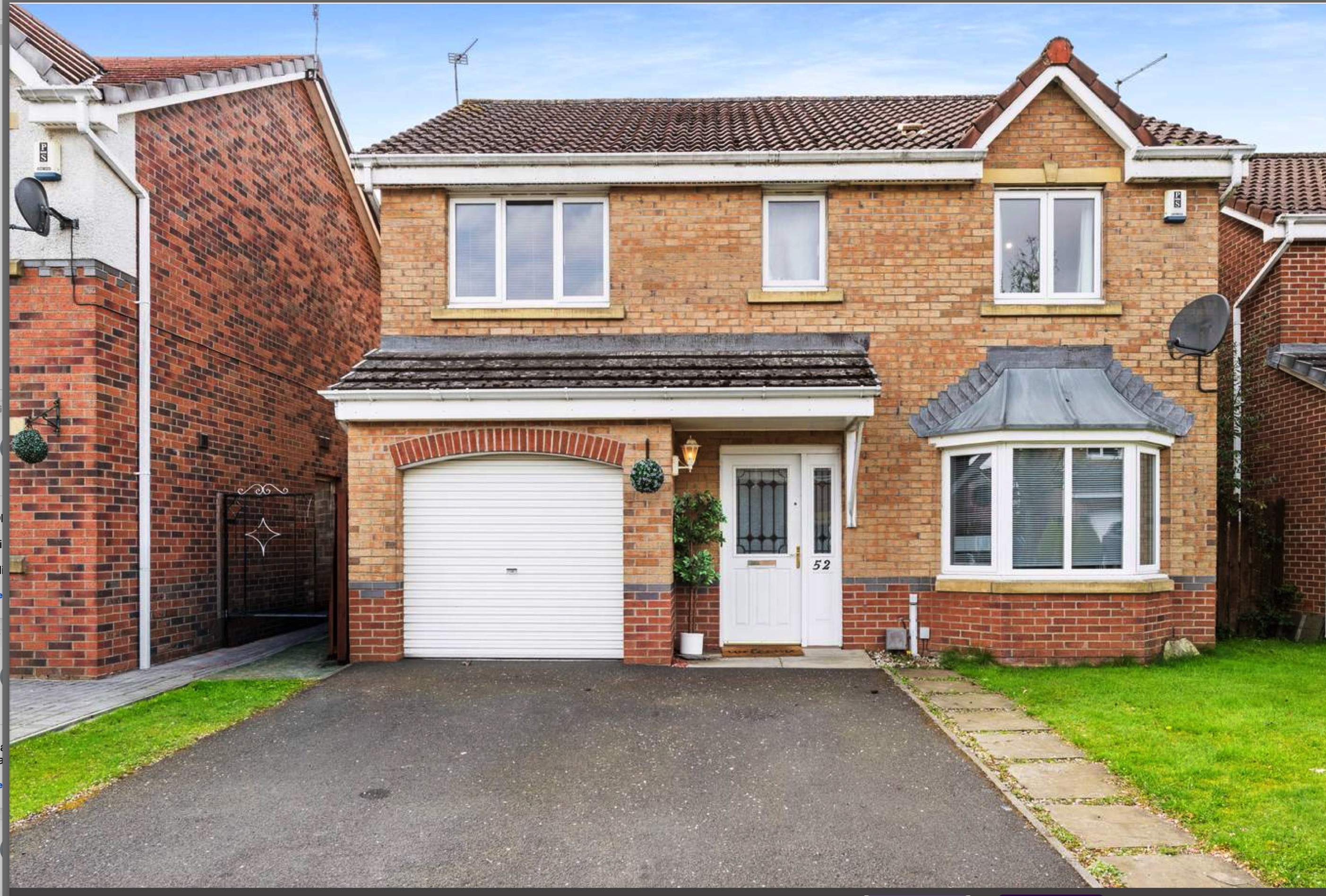 4 bed house in Broxburn, near Edinburgh