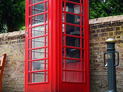 UK-Based Networks and Links